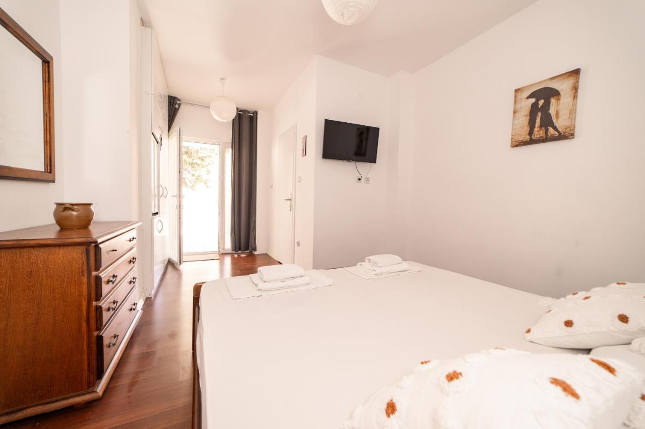 Guesthouse Lastavica Novalja Eksteriør billede